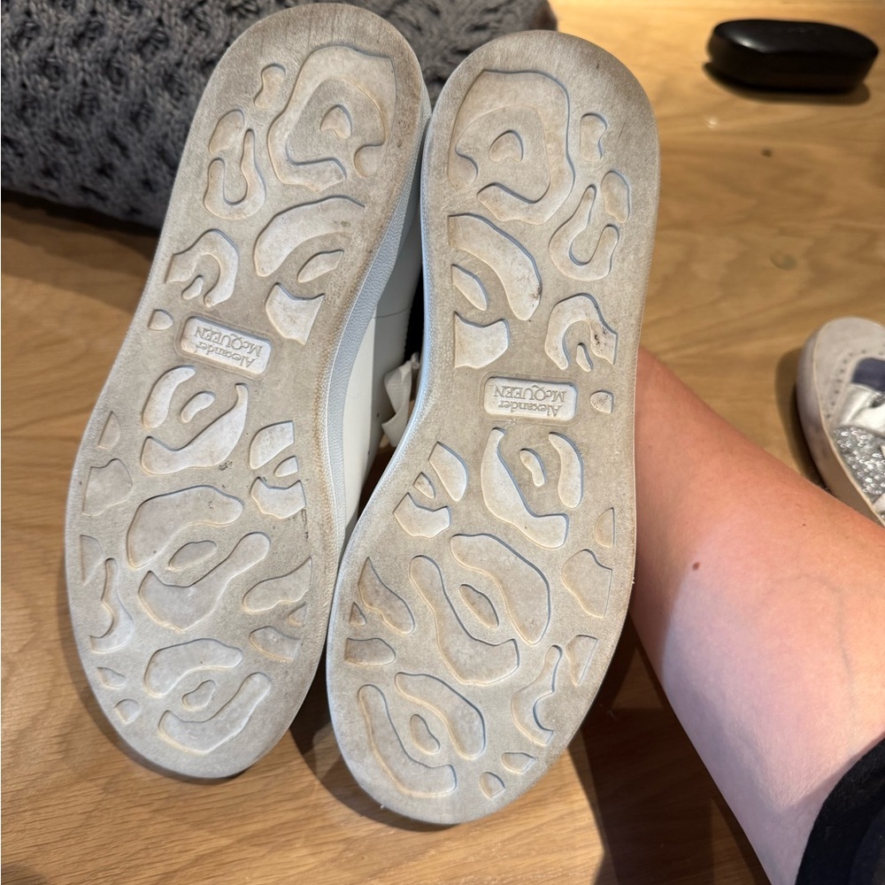 Alexander McQueen White Sneakers - Picture 4 of 4